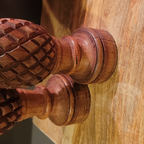Final $! Vintage ihi India candlestick holders 2 pineapple diamond design wood - Picture 2 of 8